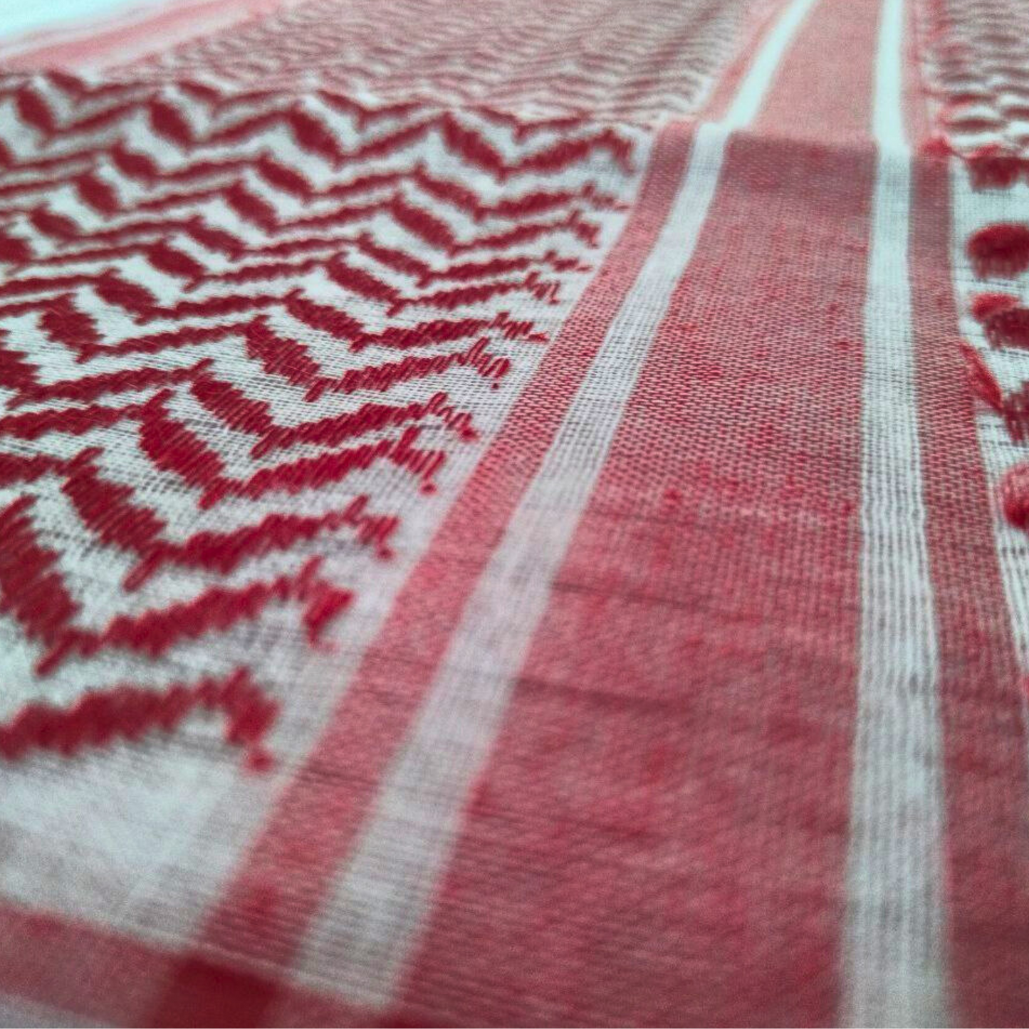 red keffiyeh scarf